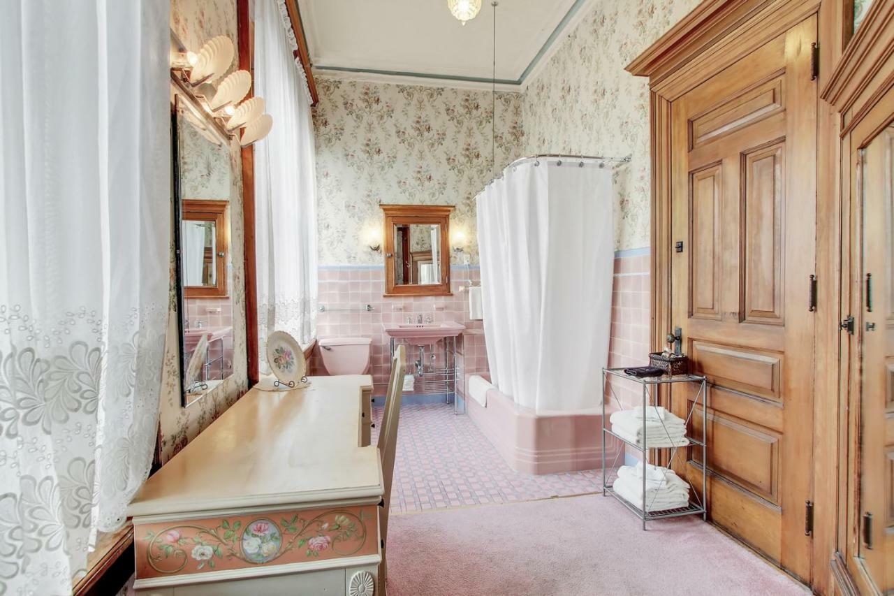 The Gables At Stirling Guest 4* Reading