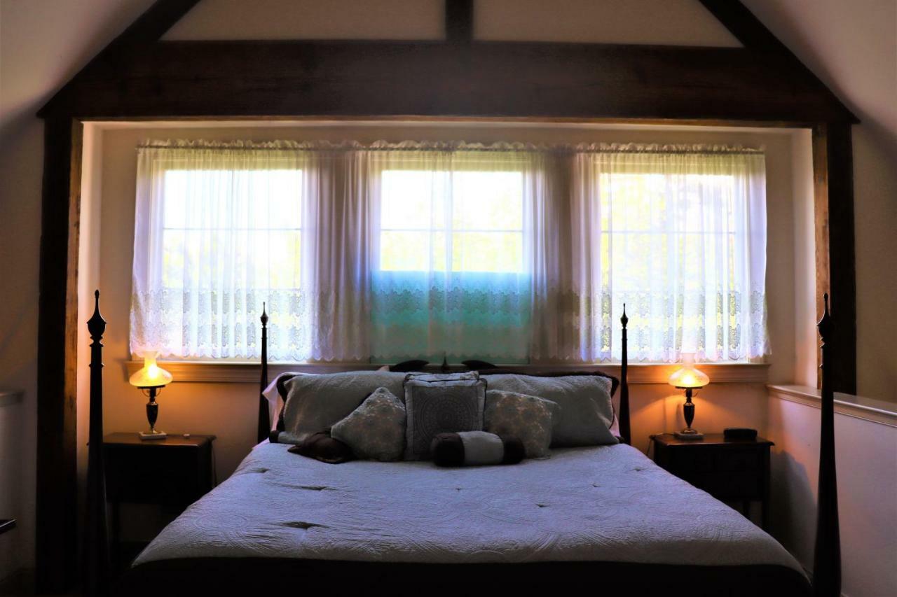 The Gables At Stirling Guest Hotel 4*